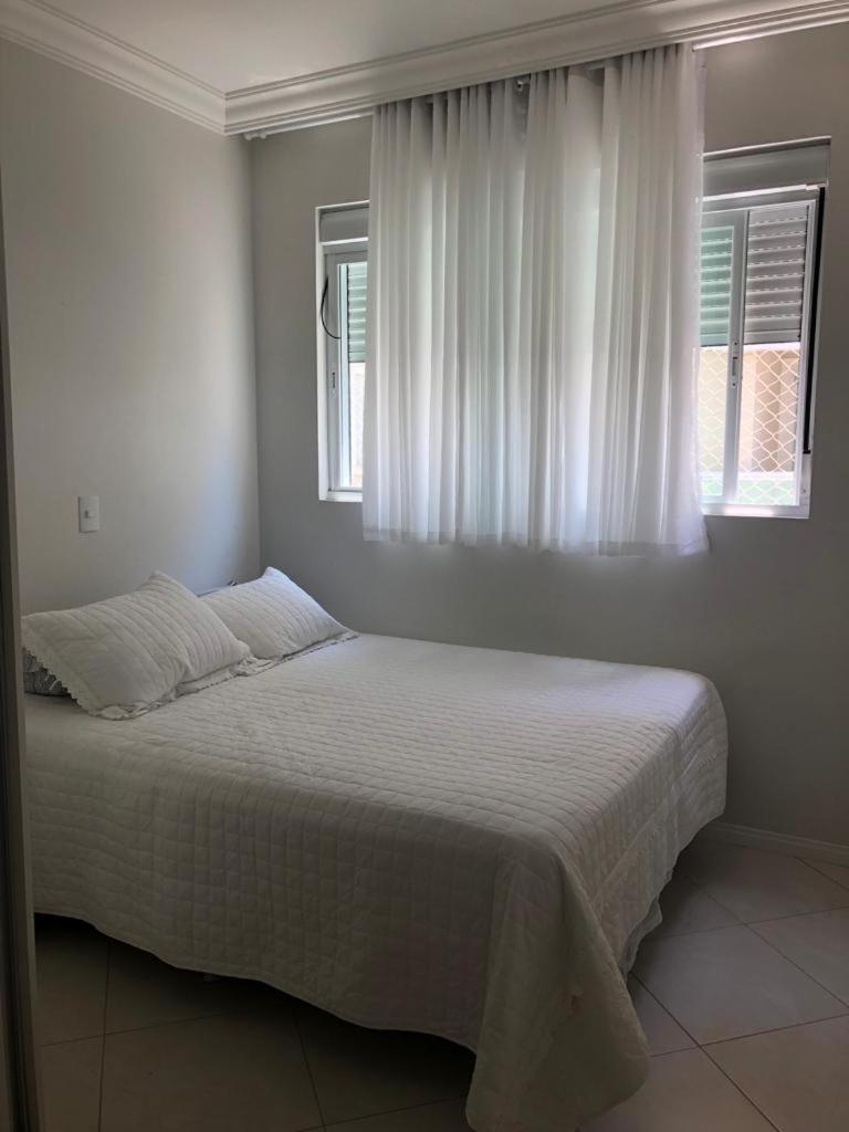 Apartamento Ravena - Praia Dos Ingleses Флоріанополіс Екстер'єр фото