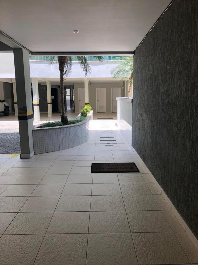 Apartamento Ravena - Praia Dos Ingleses Флоріанополіс Екстер'єр фото